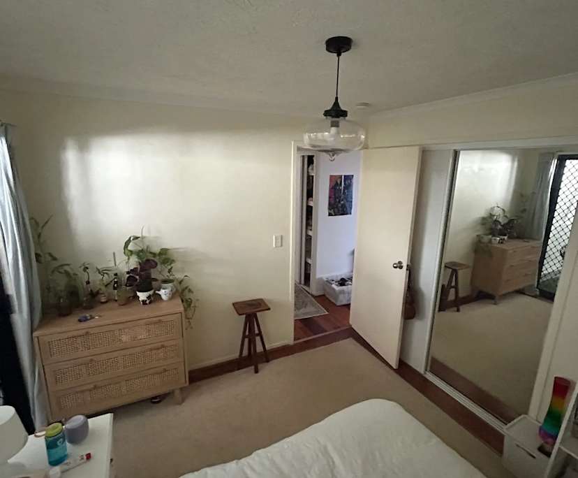 Furnished room with own bathroom