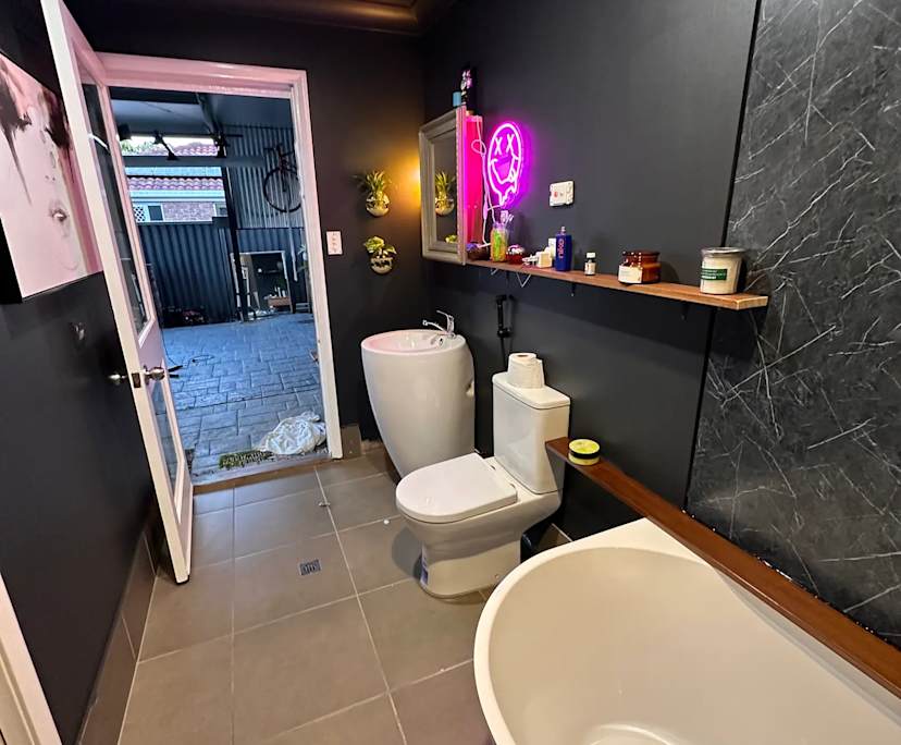 $250, Share-house, 4 bathrooms, Hillcrest QLD 4118