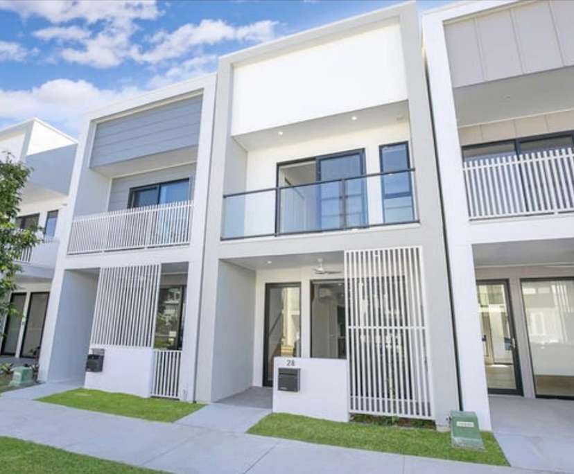 Unfurnished room in a share house