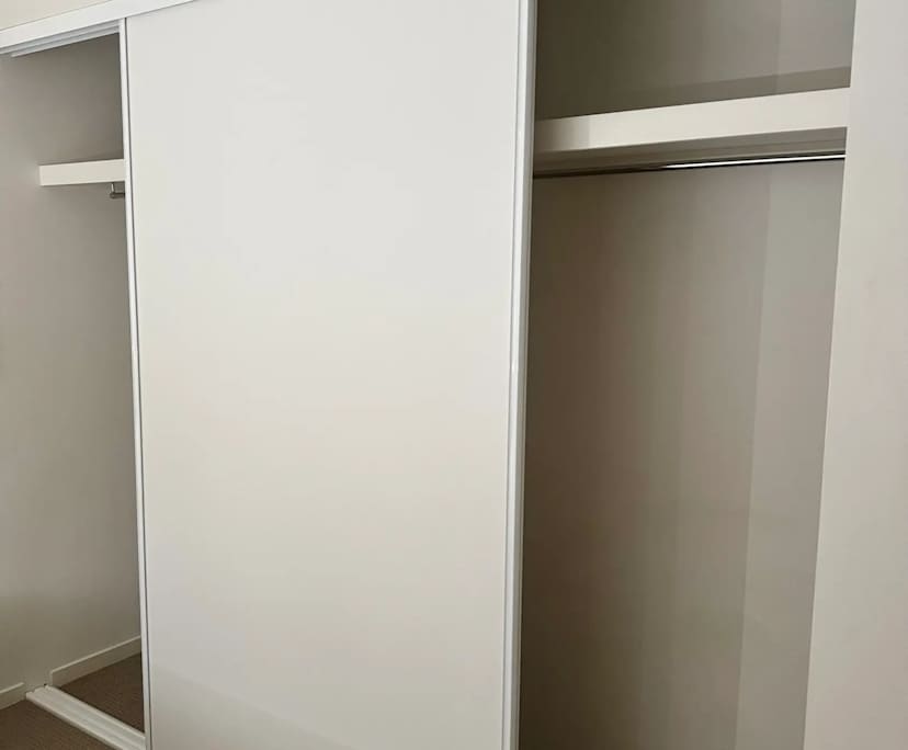 $250, Share-house, 3 bathrooms, Ellen Grove QLD 4078