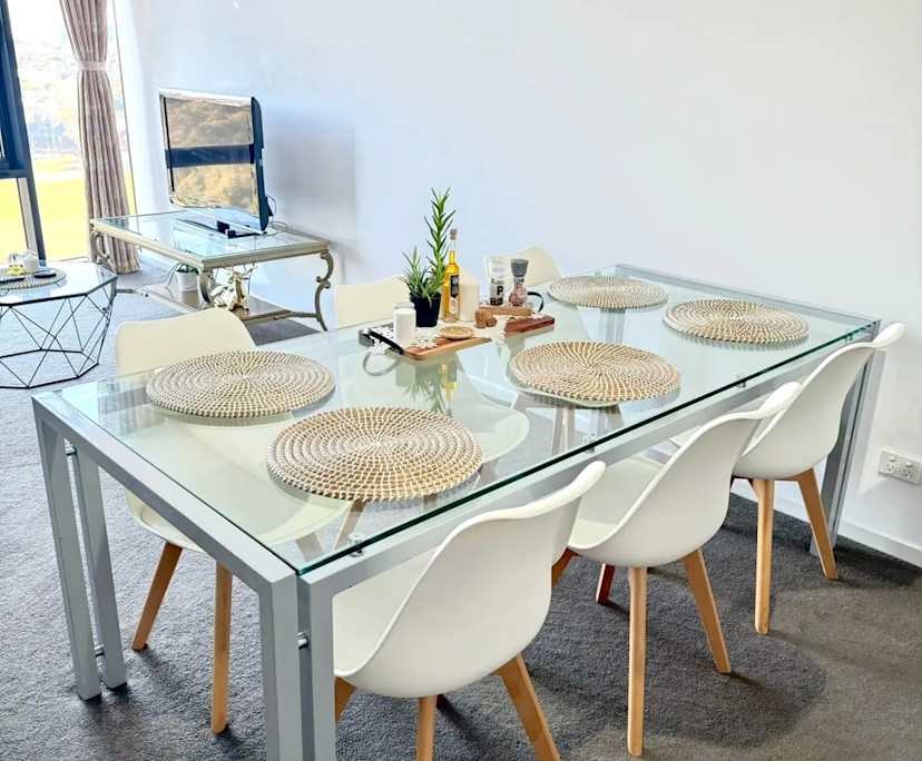 $350, Student-accommodation, 2 bathrooms, Travancore VIC 3032