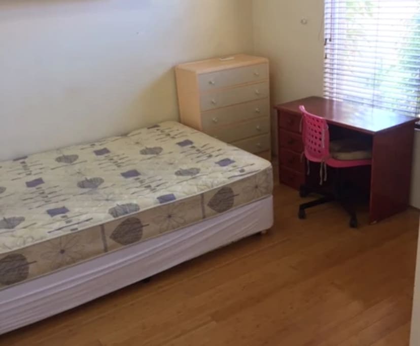 $230, Share-house, 4 bathrooms, Murdoch WA 6150