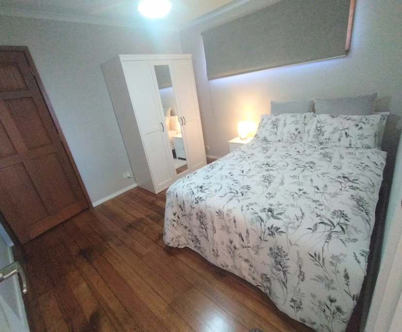 Furnished room with own bathroom