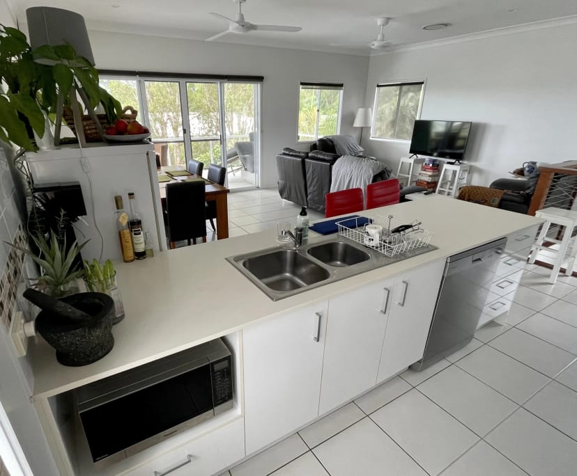 Room in a share house