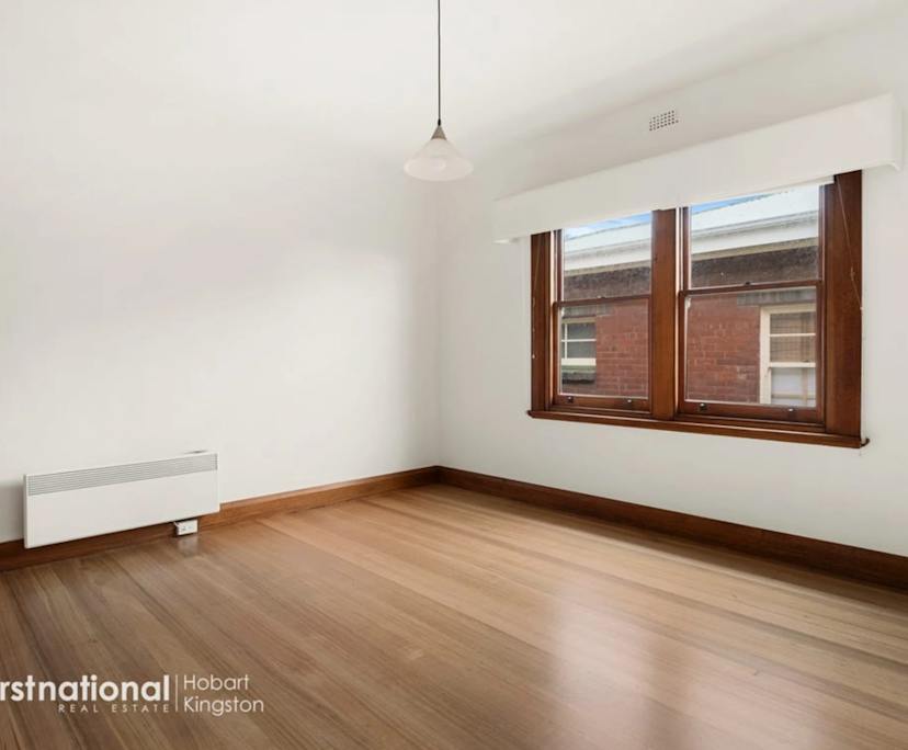 Unfurnished room in a share house
