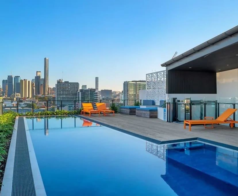 $400, Flatshare, 2 bathrooms, Newstead QLD 4006