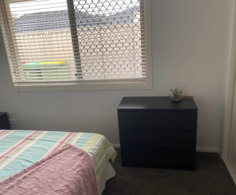 Room for Rent in Birkdale, Brisbane 350, Furnishe...