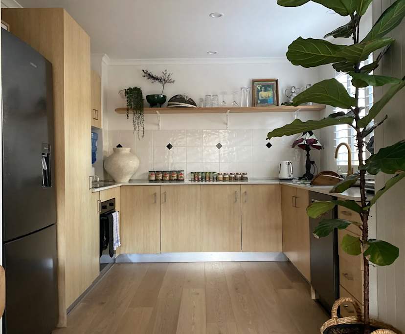 Furnished room with own bathroom