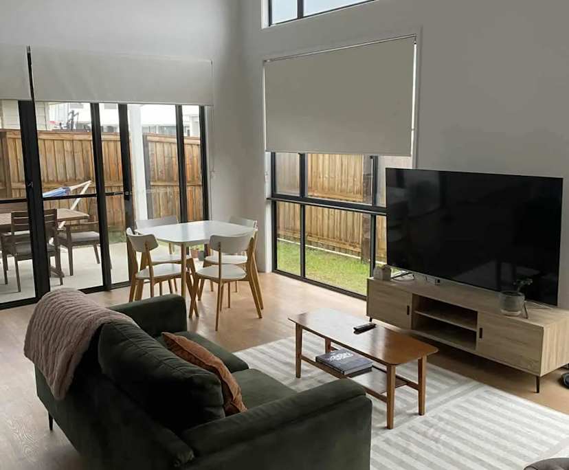 Unfurnished room with own bathroom