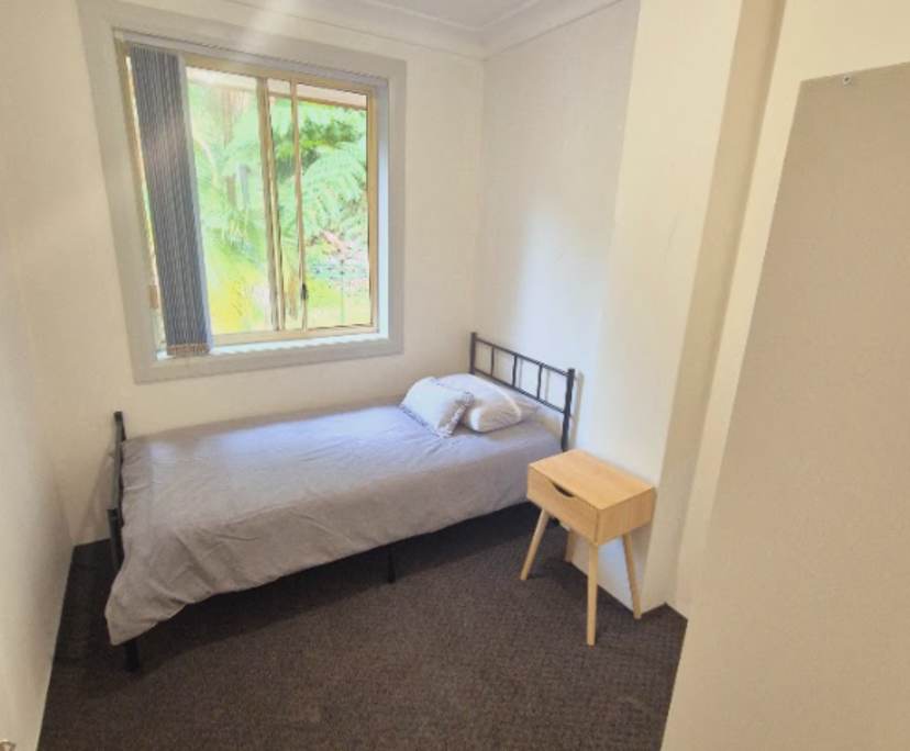 $240, Share-house, 6 bathrooms, Avalon Beach NSW 2107