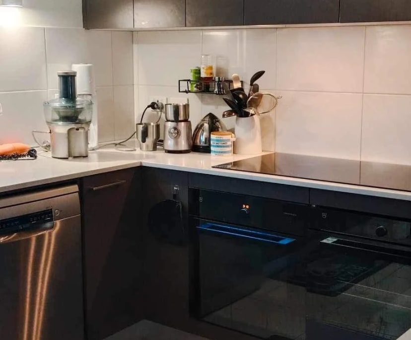 $350, Share-house, 4 bathrooms, North Curl Curl NSW 2099