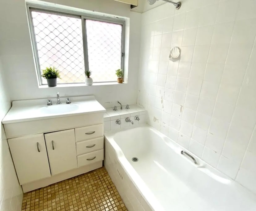 $370, Share-house, 6 bathrooms, Maroubra NSW 2035