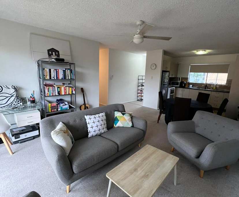 Furnished room in a share house