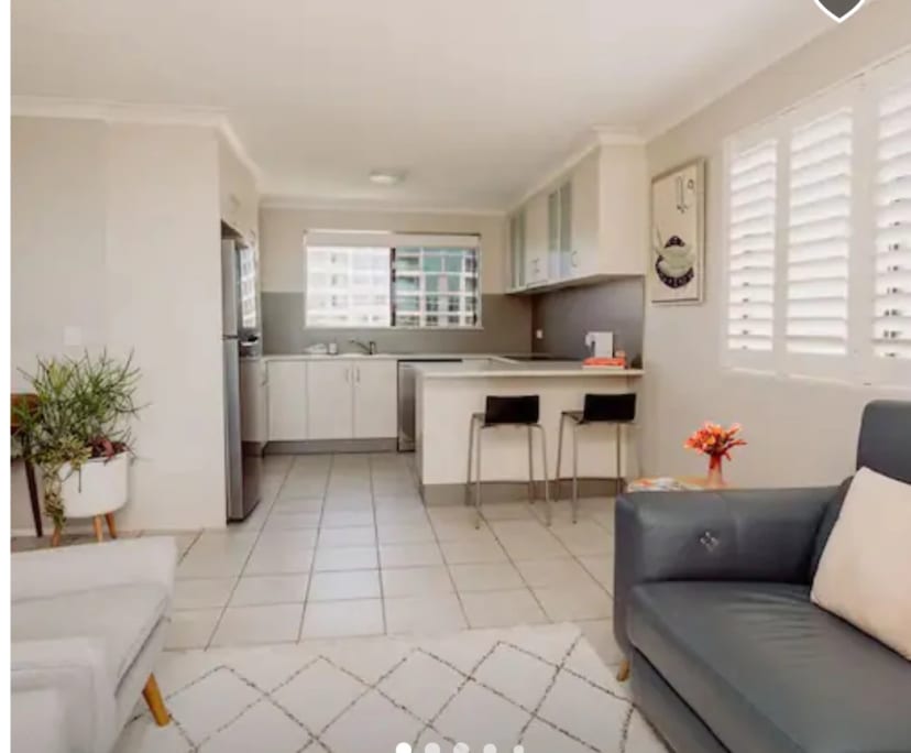 Furnished room in a flatshare