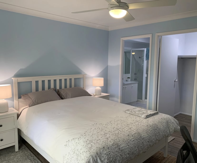 Room for Rent in Ocean Shores, NSW 350, Furnished...