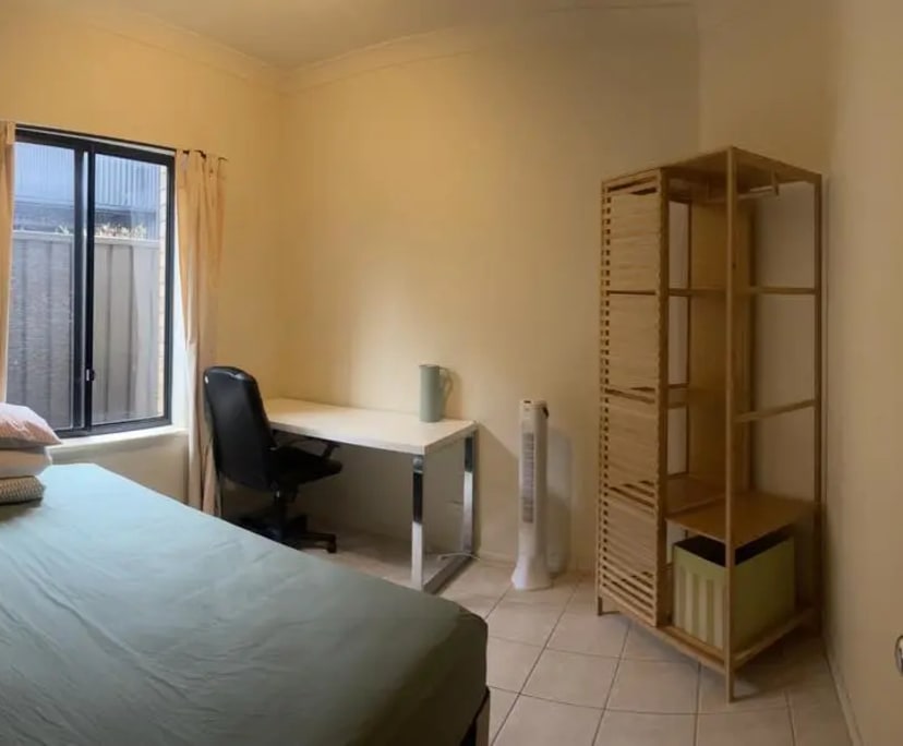 Furnished room in a share house