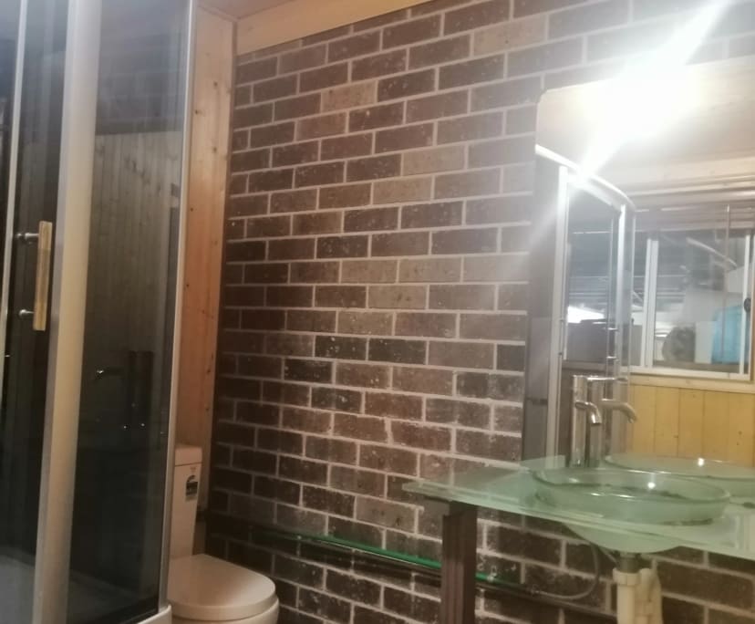 $280, Flatshare, 2 bathrooms, Morisset Park NSW 2264