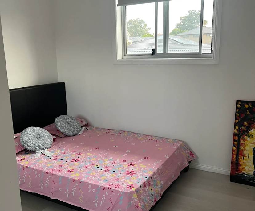 $230, Share-house, 4 bathrooms, Bradbury NSW 2560