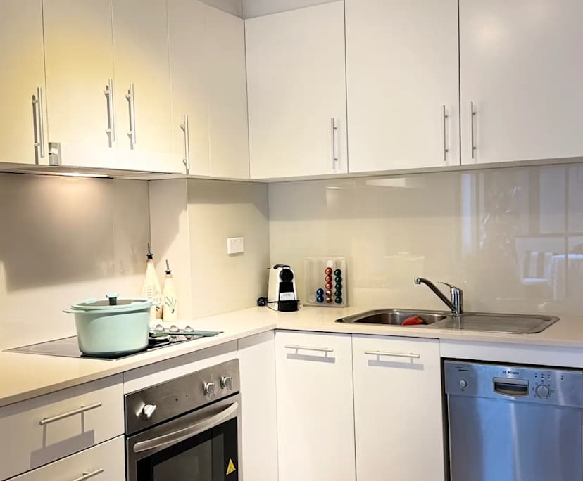 $800, Whole-property, 1 bathroom, Potts Point NSW 2011