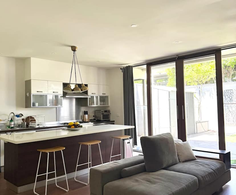 Unfurnished room in a share house