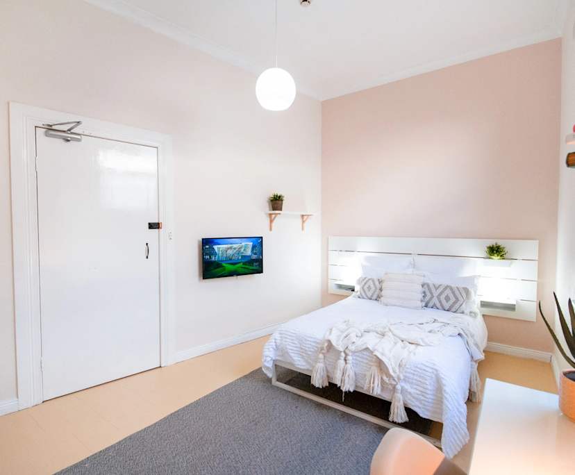 Studio for Rent in Rozelle, Sydney | $425, Furnished... | Flatmates.com.au