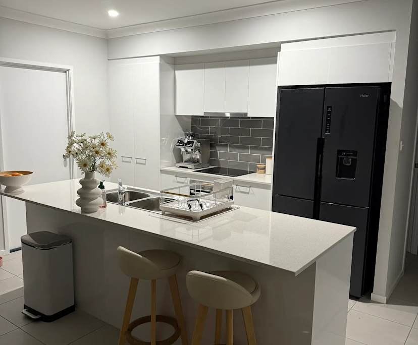 Unfurnished room with own bathroom