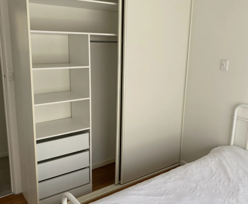 Room in a share house