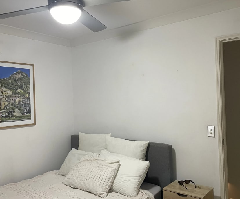 $270, Flatshare, 3 bathrooms, Carrara QLD 4211