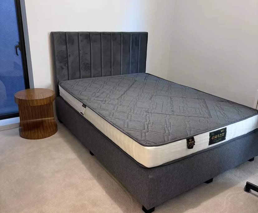 $950, 1-bed, 1 bathroom, Chippendale NSW 2008