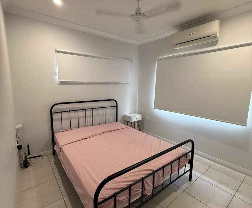 $275, Share-house, 3 bathrooms, Manoora QLD 4870