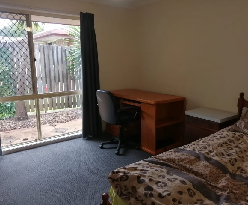 $250, Share-house, 4 bathrooms, Slacks Creek QLD 4127