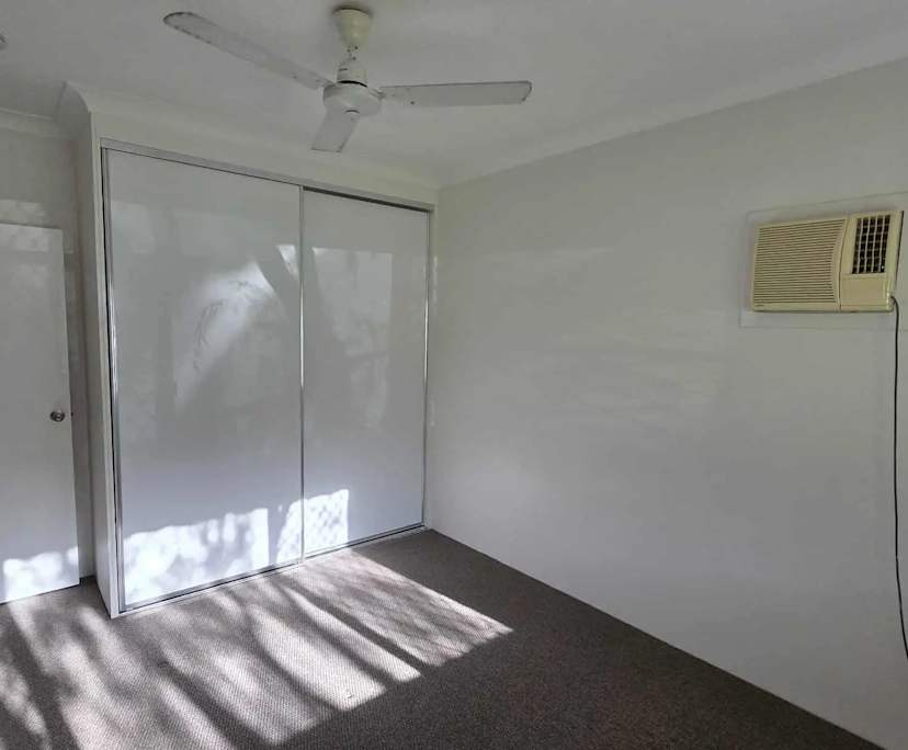 Unfurnished room in a share house
