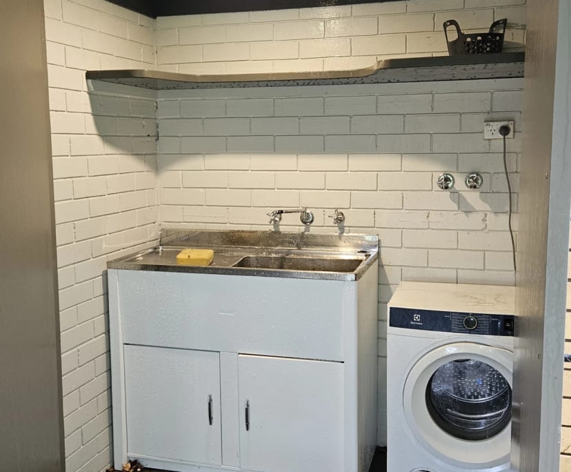 $525, Granny-flat, 1 bathroom, Jindalee QLD 4074