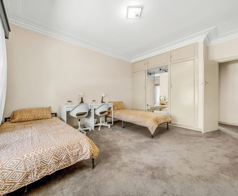 $290, Share-house, 4 bathrooms, Camberwell VIC 3124