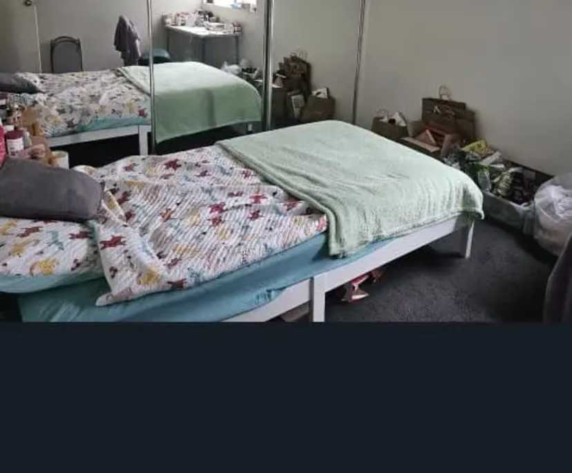 $290, Flatshare, 2 bathrooms, Indooroopilly QLD 4068