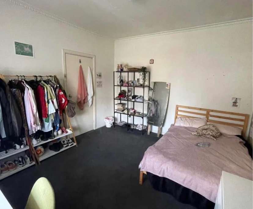 propertyImage
