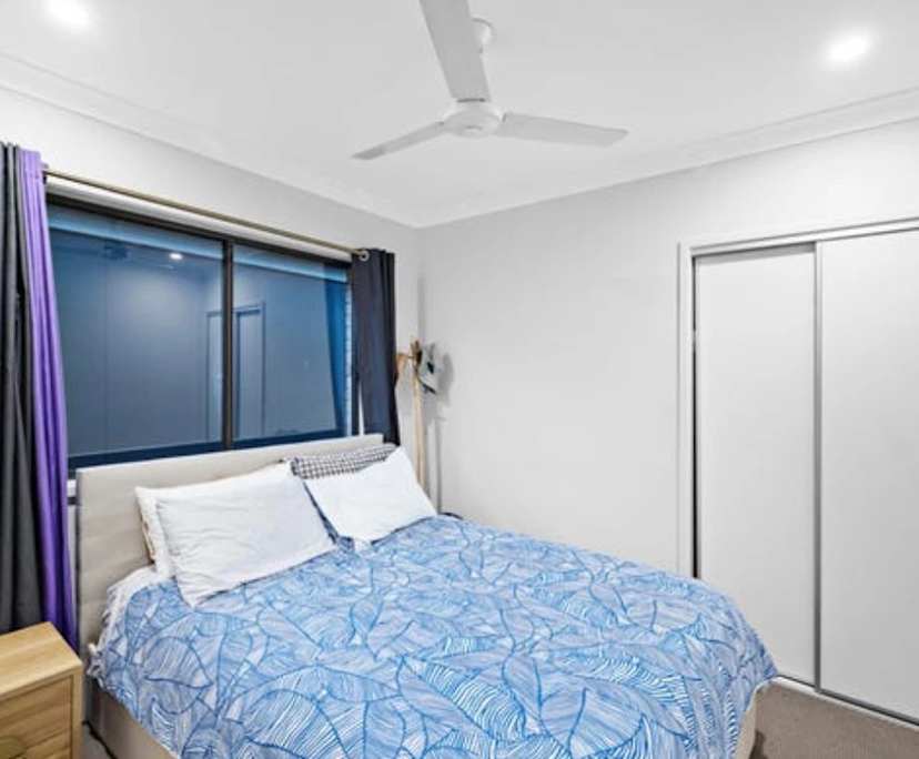 $240, Share-house, 3 bathrooms, Palmview QLD 4553