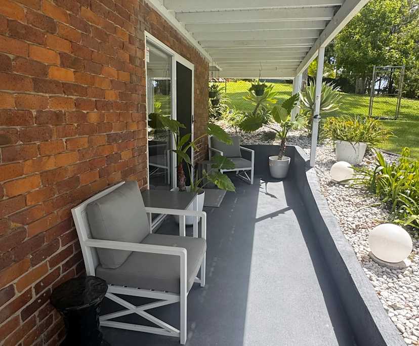 Furnished room granny flat for rent