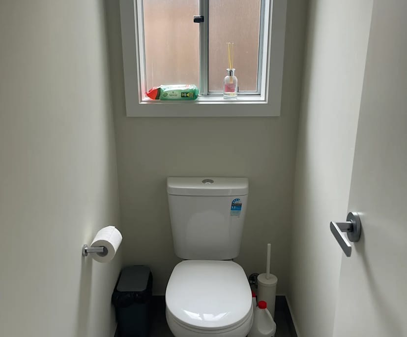 $160, Share-house, 2 bathrooms, Wyndham Vale VIC 3024