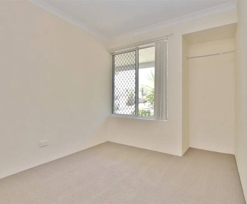 Unfurnished room in a share house