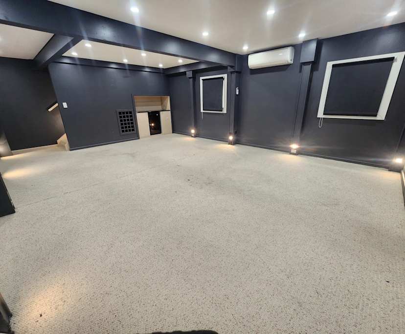 $650, 1-bed, 1 bathroom, Caringbah NSW 2229