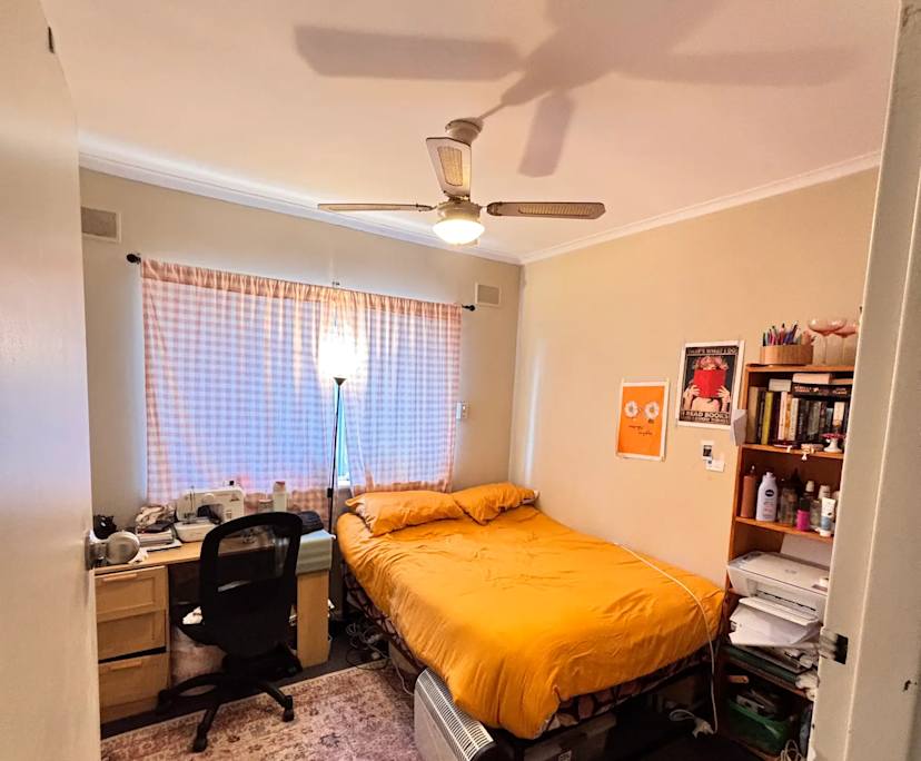 Unfurnished room in a share house
