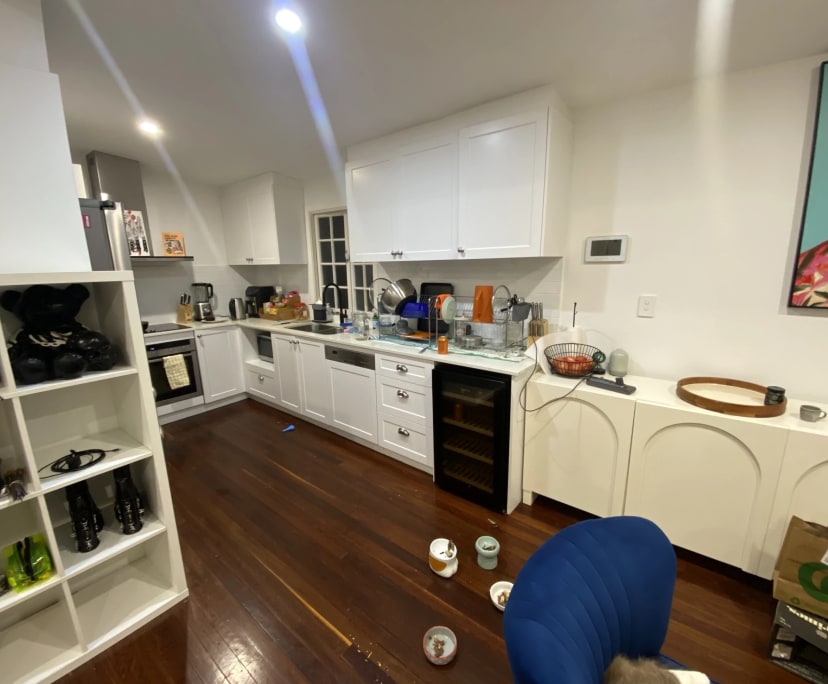 $350, Share-house, 4 bathrooms, Hawthorne QLD 4171