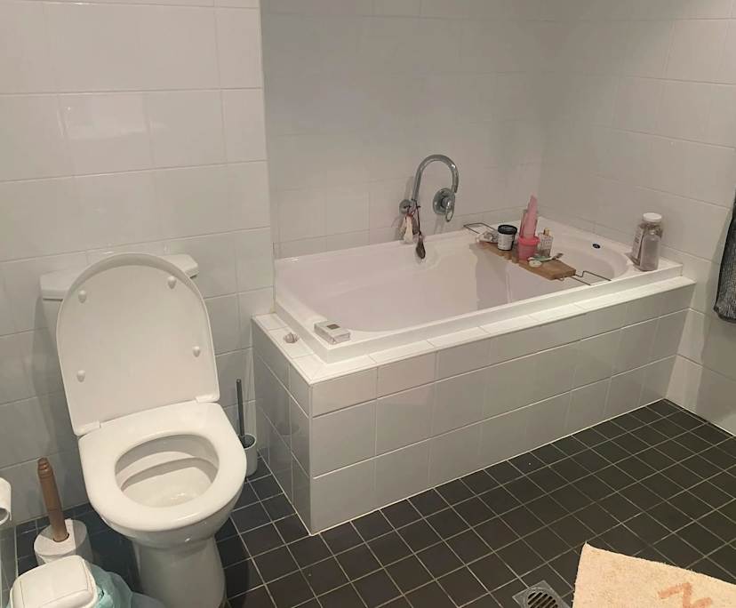 $300, Flatshare, 3 bathrooms, Wollongong NSW 2500