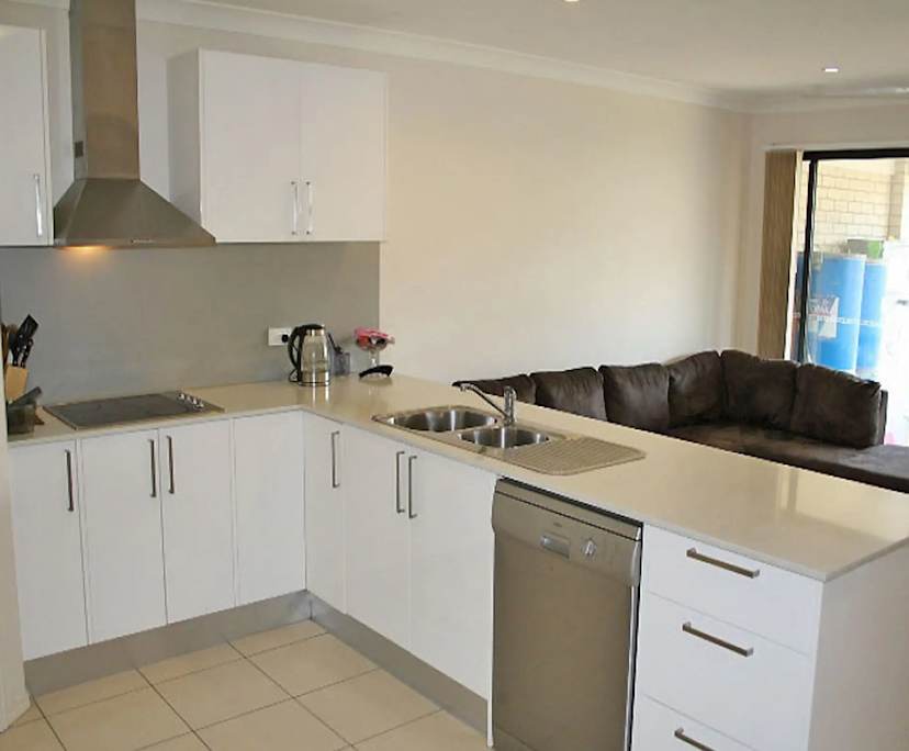 Whole property with 3 rooms for rent