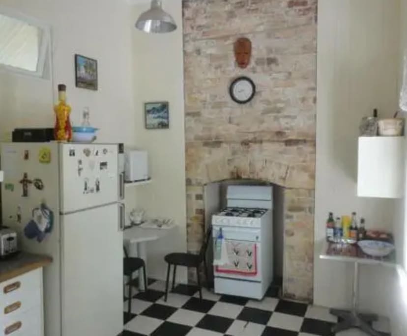 $290, Share-house, 4 bathrooms, Spring Hill QLD 4000