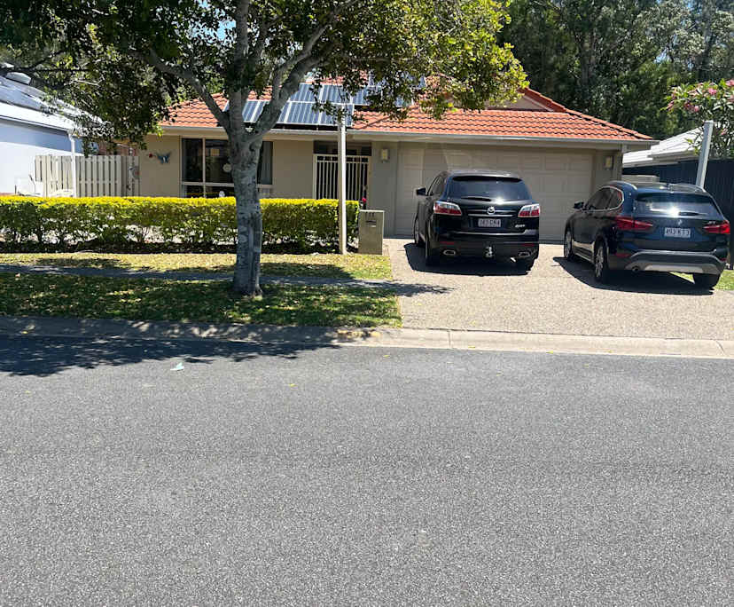 Unfurnished room in a share house