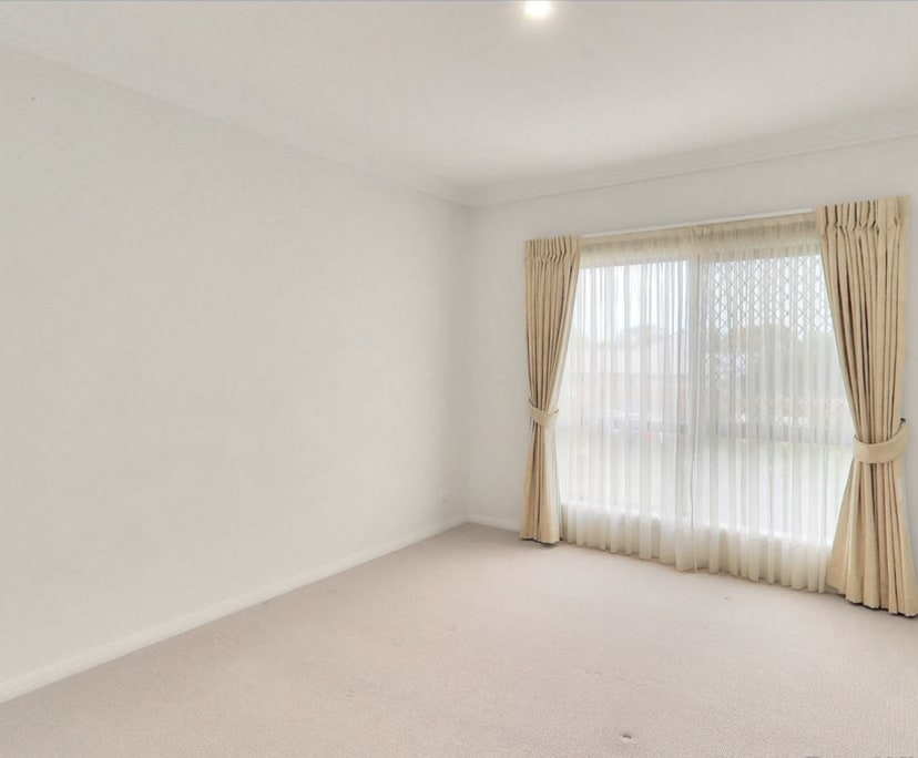 $230, Share-house, 3 bathrooms, Runcorn QLD 4113