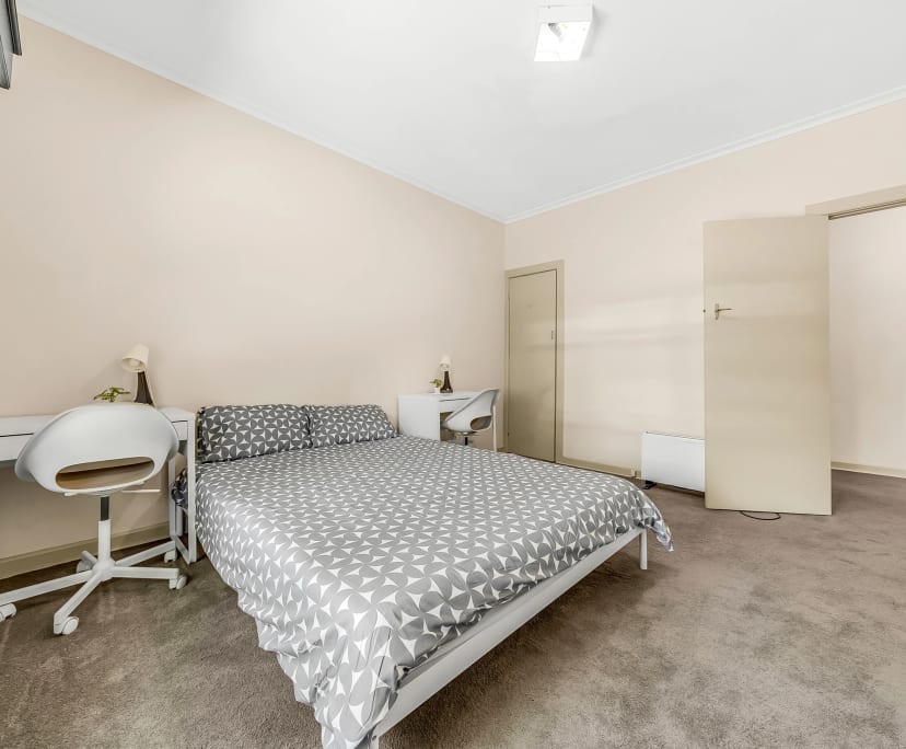 $290, Share-house, 4 bathrooms, Camberwell VIC 3124