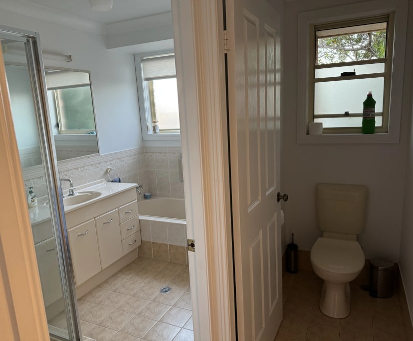 $300, Share-house, 4 bathrooms, Port Macquarie NSW 2444